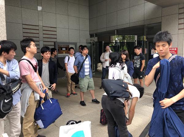 到着